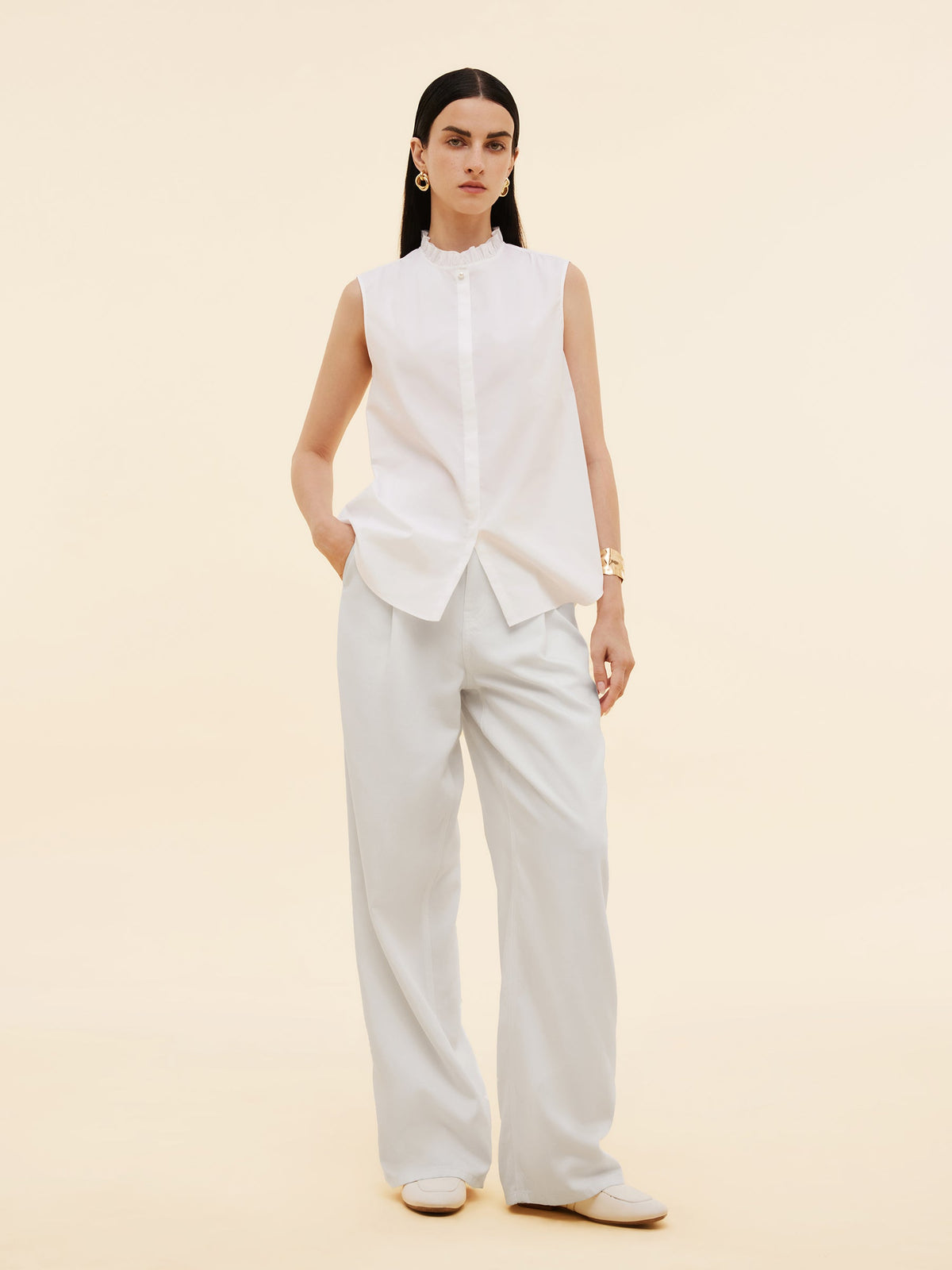 Ruffle Collar Women Sleeveless Shirt